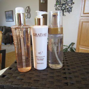 GRATiAE Facial Cleaning Set w/ foaming cle…